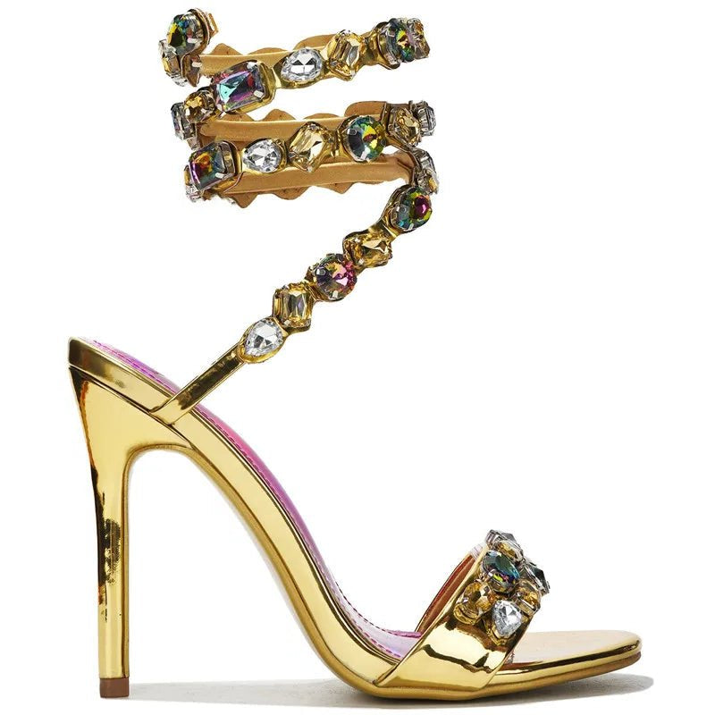 Crystal Luxe Heels – Sandalen mit funkelndem Knöchelriemen