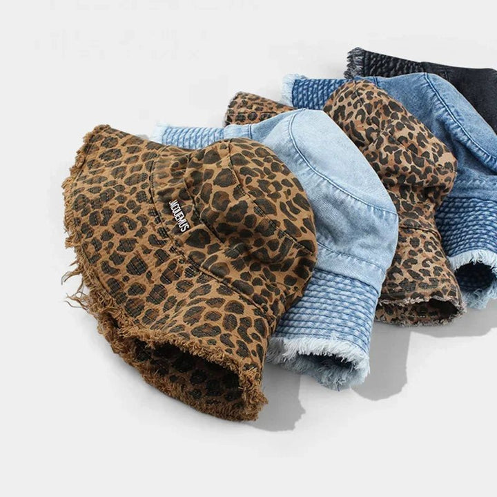 Denim-Wendehut mit Leopardenmuster