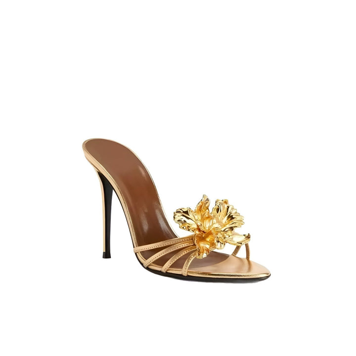Eleganter Riemchen-High Heel in Gold