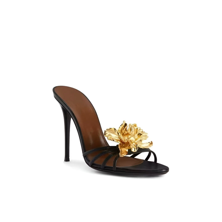Eleganter Riemchen-High Heel in Gold Schwarz