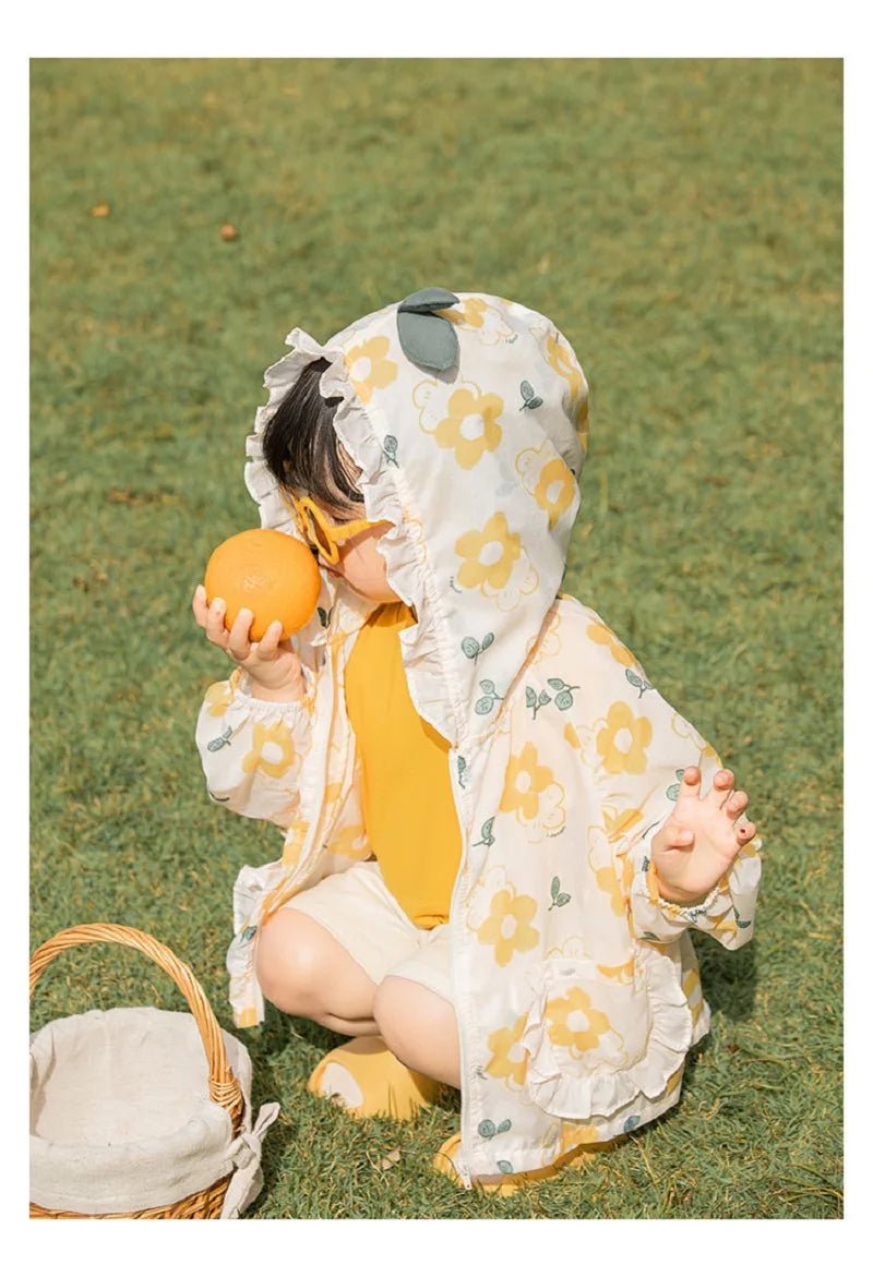 Sommerjacke mit gelben Blumen