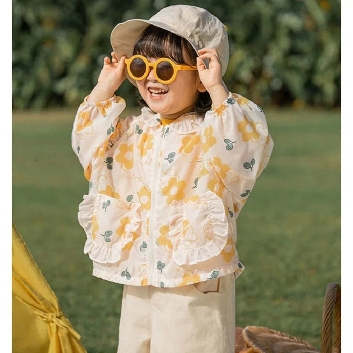Sommerjacke mit gelben Blumen